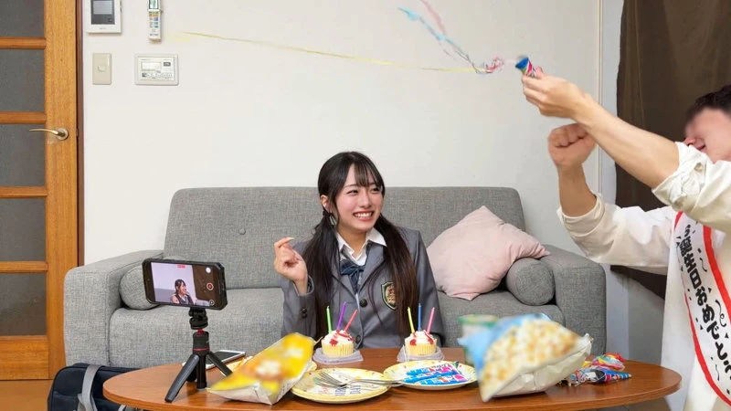花守夏歩 | 極上の女子校生で光る美少女 エロいセクシーショット(deaa031)-2