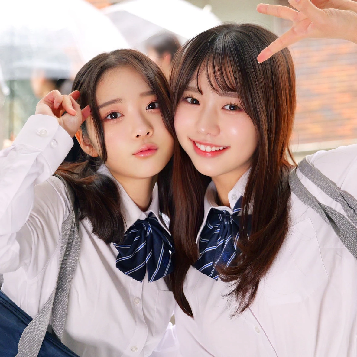 二葉エマ | 夢中必至！制服美女で挑む即ハメ×素人 エロいプレイ画像(skho326)-表紙